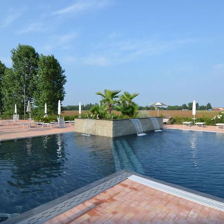 Characteristic Apartment In Codigoro With Pool Exterior foto